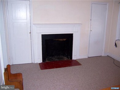 10 Delaware St, Saint Georges, DE 19733 - photo 2