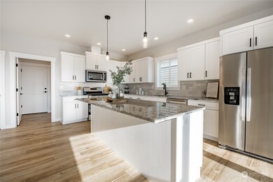 2102 Lagerwey Cir, Lynden, WA 98264 - photo 7