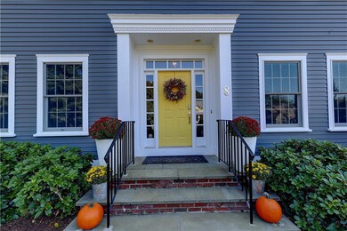 8 Jacobs Point Rd, Warren, RI 02885 - photo 3