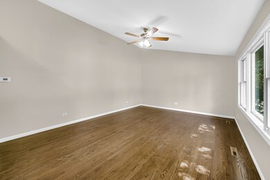 128 Ensenada Ct, Carpentersville, IL 60110 - photo 6