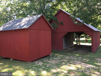 20675 Mom and Pop Ln, Callaway, MD 20620 - photo 3