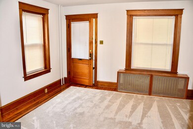 336 Madison St, Reading, PA 19607 - photo 3
