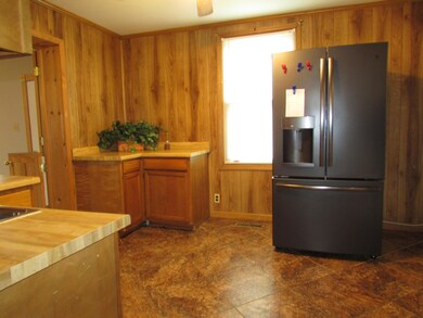 1508 Garden Roadn Elizabethton TN 37643