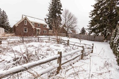 443 S Prospect St, Burlington, VT 05401 - photo 7