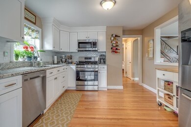 8 Laurel St, Peabody, MA 01960 - photo 7