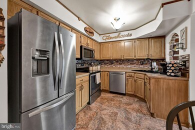 4066 Buttonwood Dr, Mount Joy, PA 17552 - photo 3