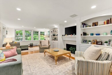 25 Hubbard Rd, Weston, MA 02493 - photo 4