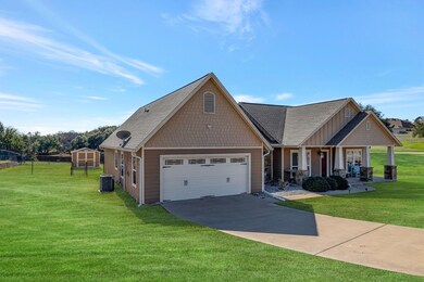 2109 Darby Dan Ct, Granbury, TX 76049 - photo 4