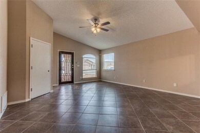 14320 Desert Cactus Dr, Horizon City, TX 79928 - photo 7