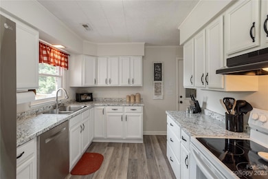 Stainless appliances