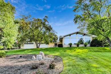 23737 W Bayview Rd, Antioch, IL 60002 - photo 2