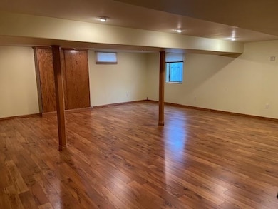 1505 W 7th St, Newton, KS 67114 - photo 7