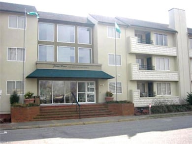 304 28th St unit 313, Virginia Beach, VA 23451 - photo 2