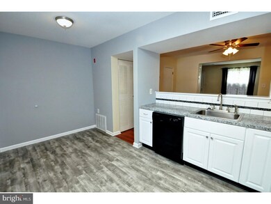 1000 Jacksonville Rd unit 19, Warminster, PA 18974 - photo 4