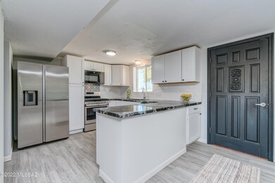 E 23rd St_27