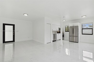 8010 Crespi Blvd unit 4, Miami Beach, FL 33141 - photo 4