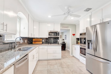 29606 Spring Forest Dr, Spring, TX 77386 - photo 5