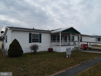 505 Caravelle Ln, Reading, PA 19606 - photo 3