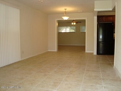 3843 Macgregor Dr, Jacksonville, FL 32210 - photo 3