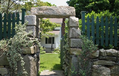 365 Round Hill Rd, Greenwich, CT 06831 - photo 7