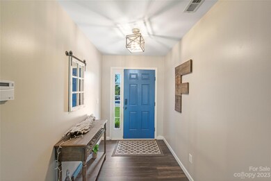 3012 Hereford Ln, Dallas, NC 28034 - photo 4