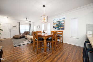 10-web-or-mls-903 Ambergate Station (36