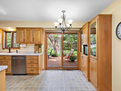 10024 100th Ave N Maple Grove MN 55369 USA-007-008
