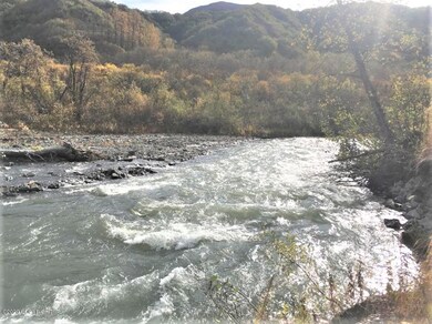 Creek 3