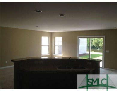 Den/Family/Great Room. Kitchen to Living Room