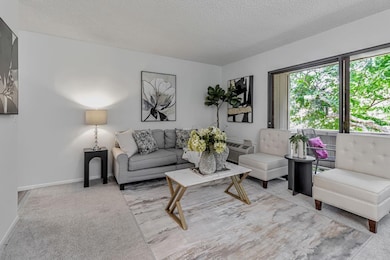 3033 Kaiser Dr unit H, Santa Clara, CA 95051 - photo 4