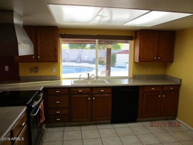 2425 S Extension Rd, Mesa, AZ 85210 - photo 2