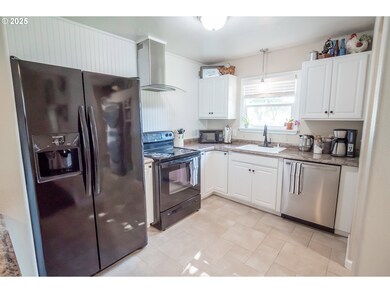 645 Howard Ave, Eugene, OR 97404 - photo 7