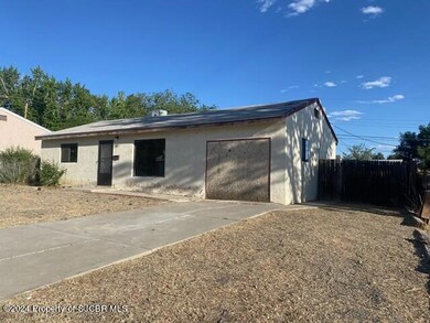 West Side View of_House