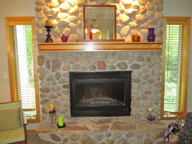 6422 Shady Bend Rd, Verona, WI 53593 - photo 3