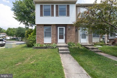 5984 Rowanberry Dr, Elkridge, MD 21075 - photo 3