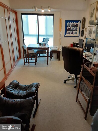 15101 Interlachen Dr unit 517, Silver Spring, MD 20906 - photo 5