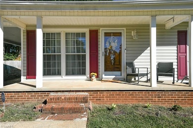 627 Spring Garden Cir, High Point, NC 27260 - photo 5