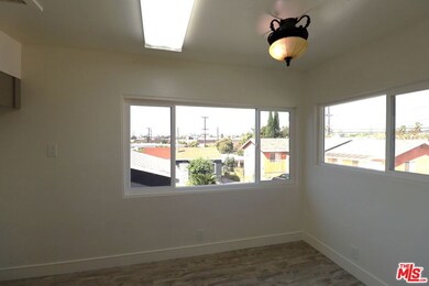 1609 Vineyard Ave, Los Angeles, CA 90019 - photo 6