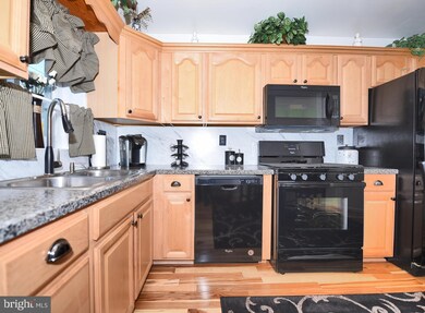 1424 Haubert St, Baltimore, MD 21230 - photo 4