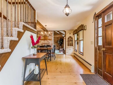 53 Sweet Hill Rd, Plaistow, NH 03865 - photo 4