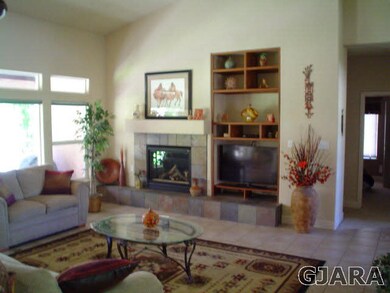 Vaulted Ceilings, Large/Bright windows with a grea