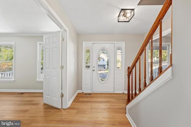 10413 Labrador Loop, Manassas, VA 20112 - photo 4