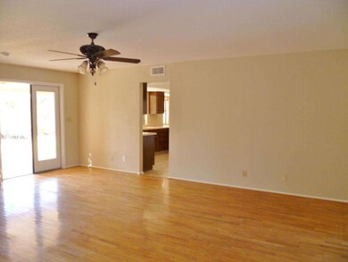 FAMILY RM w/ wood floors