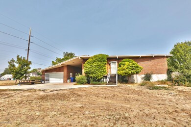 2684 Jordan Meadows Ln West-large-002-00