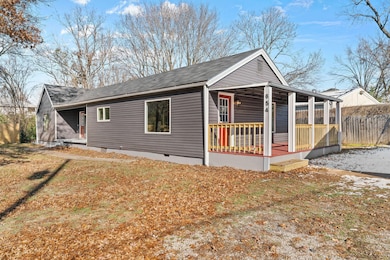 654 S Laurel Ave, Springfield, MO 65802 - photo 6