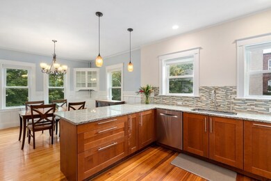 6 Hamilton Rd unit 2, Brookline, MA 02446 - photo 4
