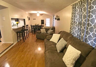 412 Coshocton Ave, Thornville, OH 43076 - photo 3