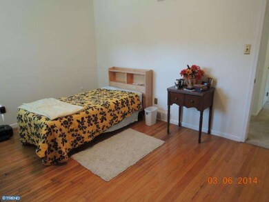 3935 Countrywood Ln, Hatboro, PA 19040 - photo 3