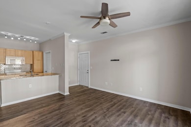 130 RIver Landing116909743216