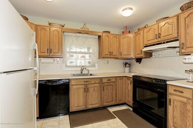 653 Lloyd Rd, Matawan, NJ 07747 - photo 7